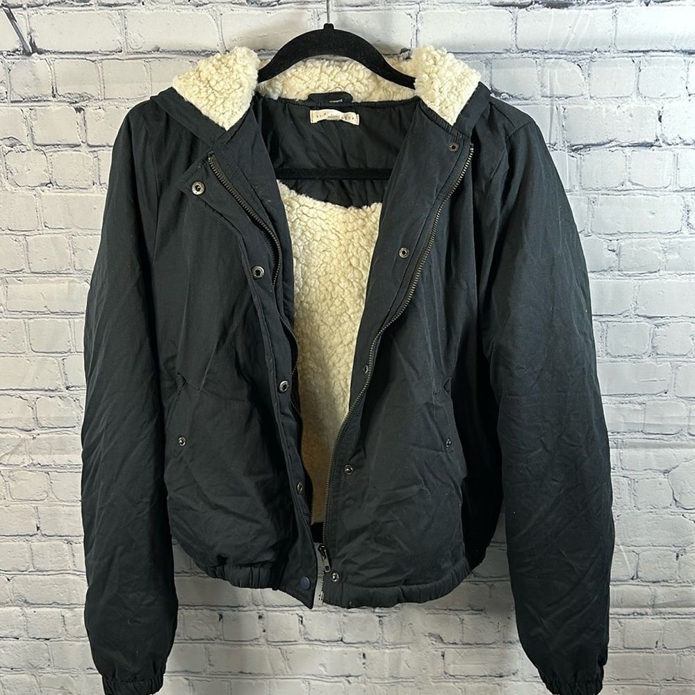 🖤 LA Hearts Sherpa Lined Black Bomber Jacket - Size Medium